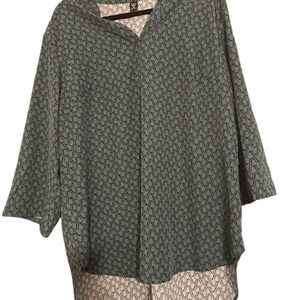 NWOT SHEIN Elegant Green Patterned Women's Top